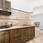 Acquamarina Holiday home *