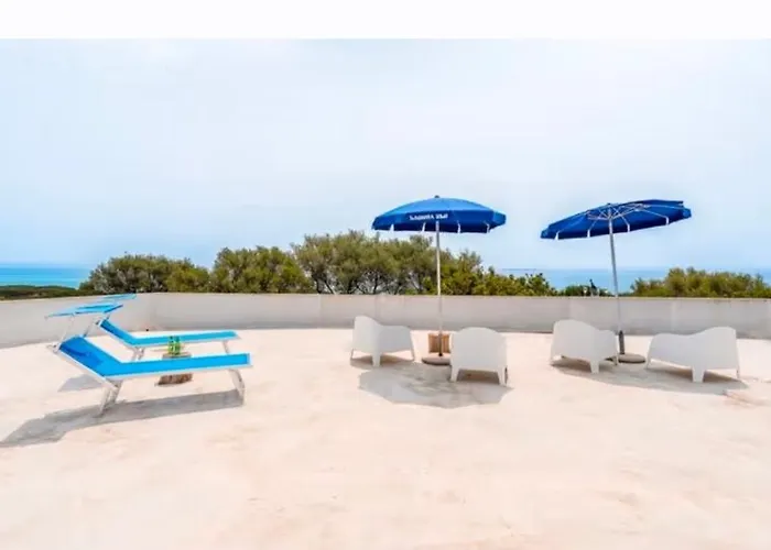 Acquamarina Feriehus *