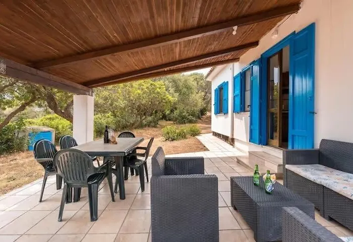 Acquamarina Feriehus *